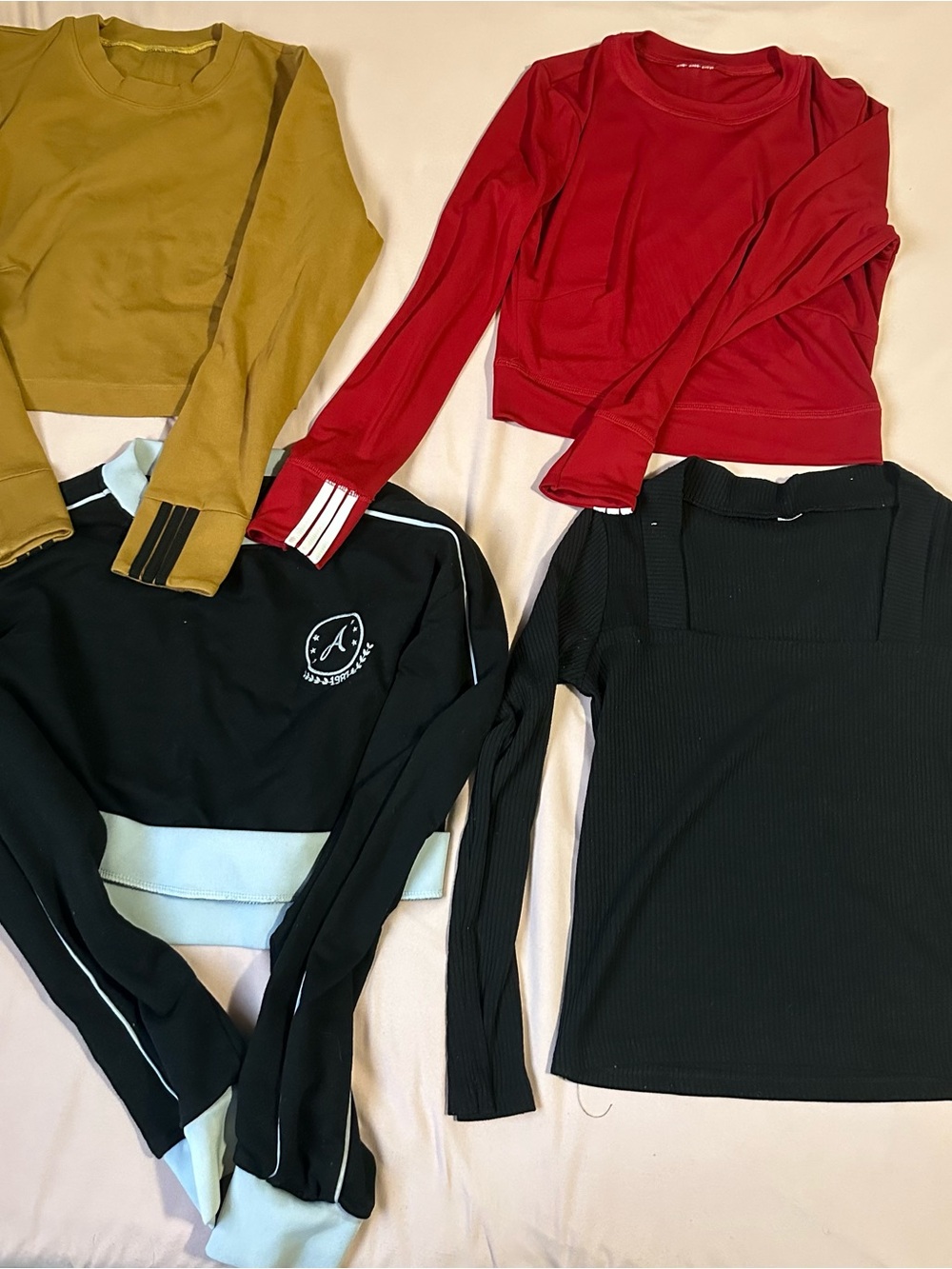 Mixed Crop Tops Bundle - Red, Olive, Black, Mint